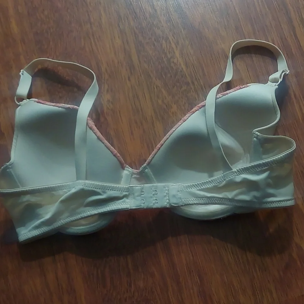 Bra - Picture 5 of 6